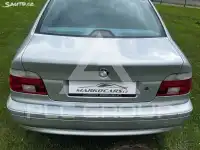 2001 BMW 523