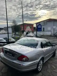 2001 Jaguar X-TYPE