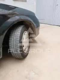 2001 Mazda 323