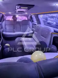 2001 Lincoln Town