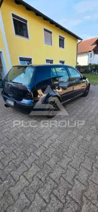 2001 Volkswagen GOLF
