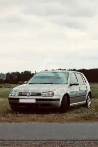 2001 Volkswagen GOLF