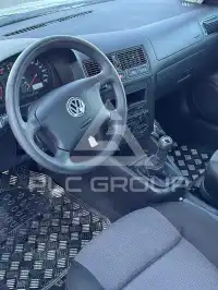 2001 Volkswagen GOLF