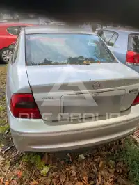 2001 Opel Vectra
