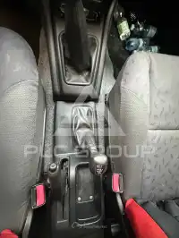 2002 Mitsubishi PAJARO