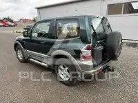 2002 Mitsubishi PAJARO