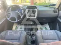 2002 Mitsubishi PAJARO