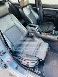 2002 BMW 523