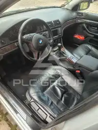 2002 BMW 523