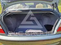 2002 BMW 523