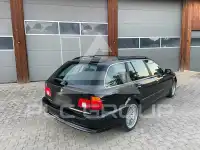 2002 BMW 523