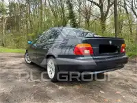 2002 BMW 523