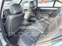 2002 BMW 330