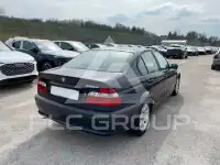 2002 BMW 330