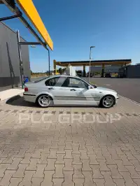 2002 BMW 330