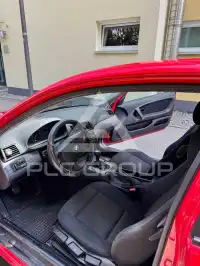 2002 BMW 330