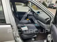 2002 Suzuki Ignis