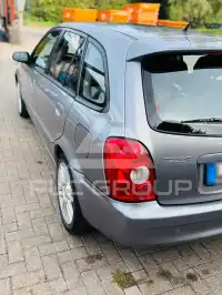 2002 Mazda 323