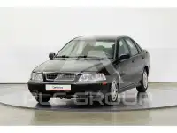 2002 Volvo S40