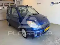 2002 Toyota YARIS