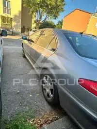 2002 Peugeot 607