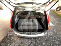 2002 Ford FIESTA