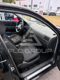 2002 Volkswagen GOLF