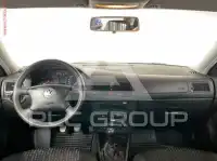 2002 Volkswagen GOLF