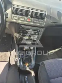 2002 Volkswagen GOLF