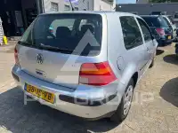 2002 Volkswagen GOLF
