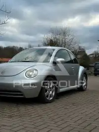 2002 Volkswagen BEETLE