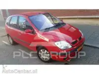 2002 Renault Scenic