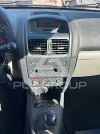 2002 Renault Clio