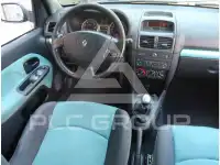 2002 Renault Clio