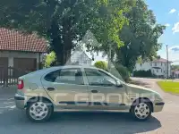 2002 Renault Megane