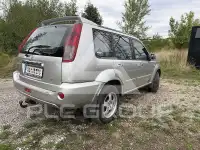 2003 Nissan X-TRAIL