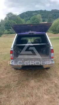 2003 Nissan Navara