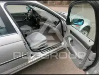 2003 BMW 330