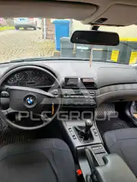 2003 BMW 330