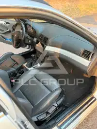 2003 BMW 330