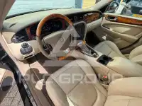 2003 Jaguar XJ
