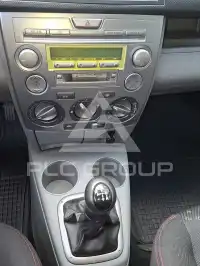 2003 Mazda 2