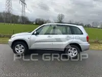 2003 Toyota RAV4