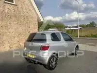 2003 Toyota YARIS