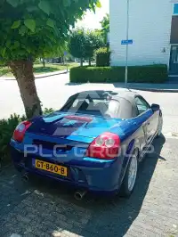 2003 Toyota MR2