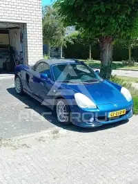 2003 Toyota MR2