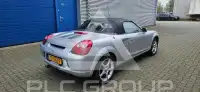 2003 Toyota MR2
