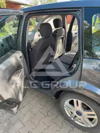 2003 Ford FUSION