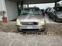 2003 Ford FUSION