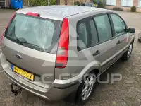 2003 Ford FUSION